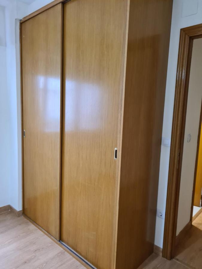 Habitacion Con Bano Privado- En Casa Familiar Beatriz Valenza Esterno foto