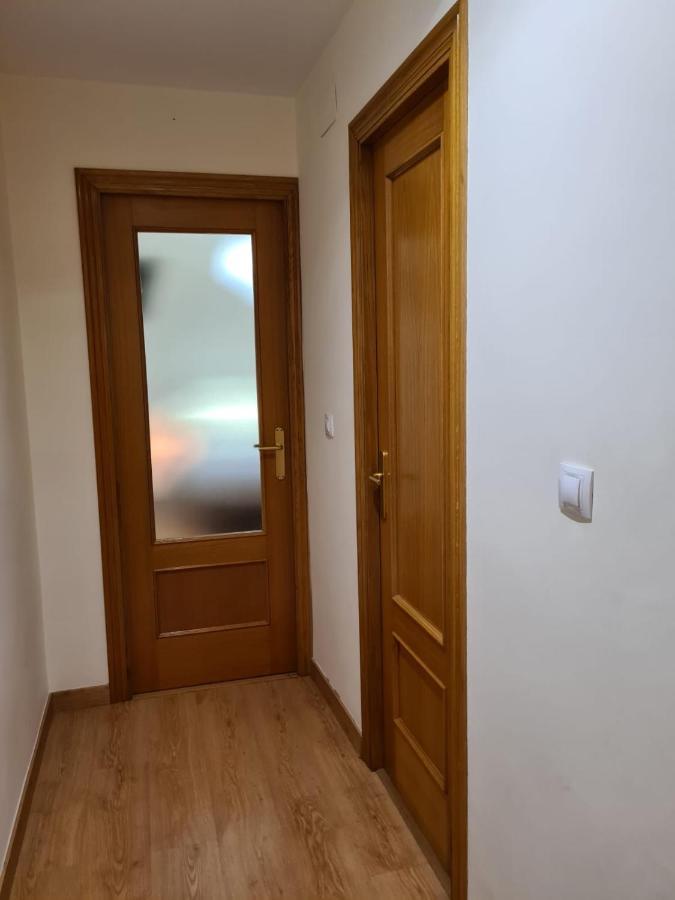 Habitacion Con Bano Privado- En Casa Familiar Beatriz Valenza Esterno foto